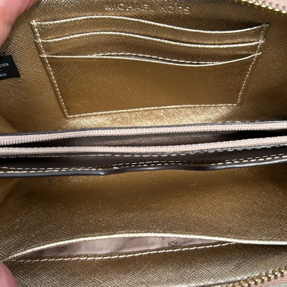 Michael Kors Long Zip Around Wallet Tan/Gold